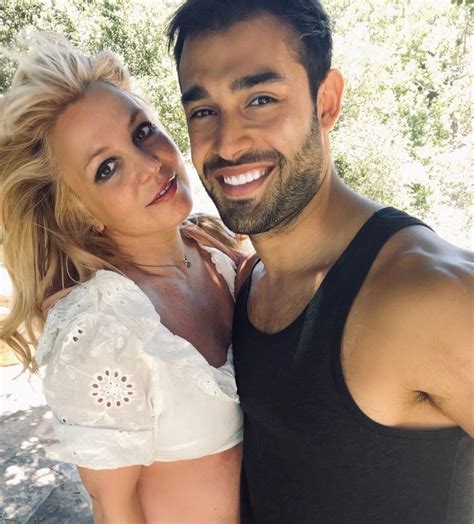 sam asghari naked|Britney Spears Celebrates Nude in Paradise with Sam Asghari。